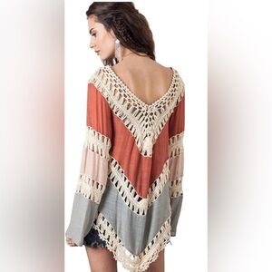 Beautiful Sz S Boho Hippie Crochet Gauzy Striped V-Neck Long Sleeve Top Coverup